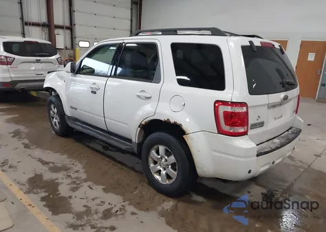 2008 Ford Escape Limited z USA, uszkodzony, nr VIN 1FMCU941X8KB24815